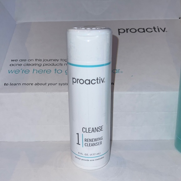 Proactiv - Picture 3 of 8
